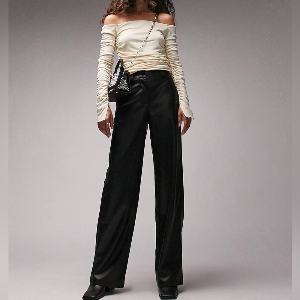 Elegant Black Faux Leather Women's Pants size 4